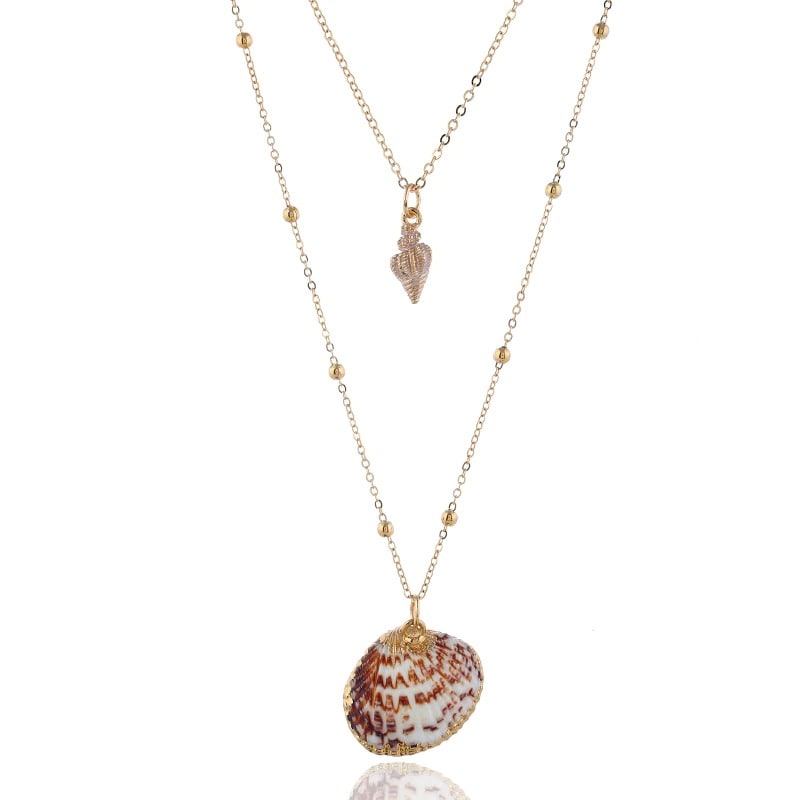 necklace with shells